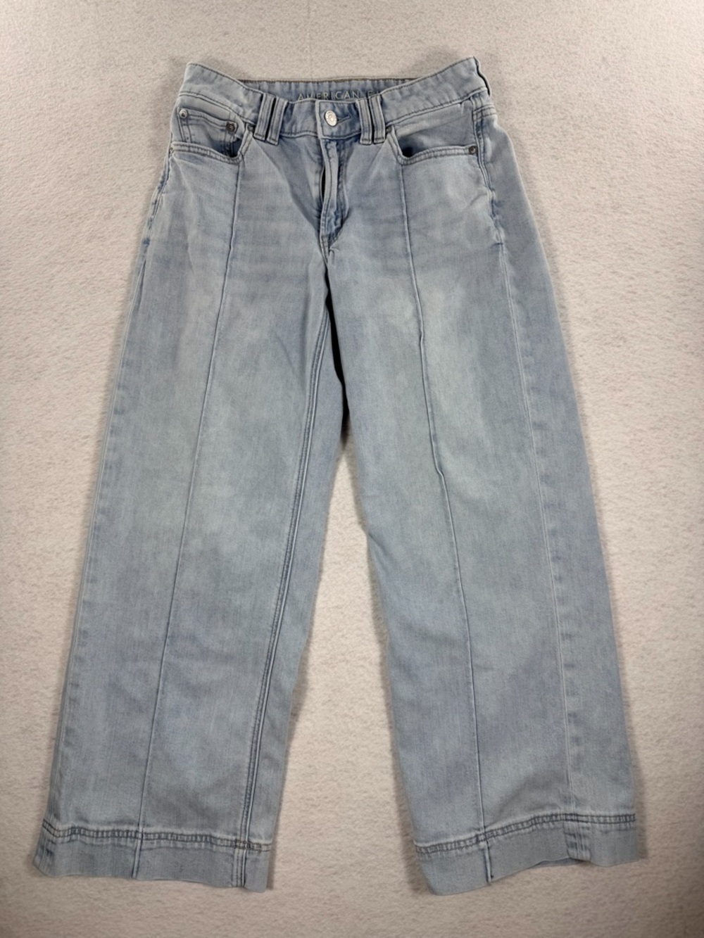American Eagle Outfitters Light Blue Low Rise Baggy Wide Leg Jeans Sz 00 Short